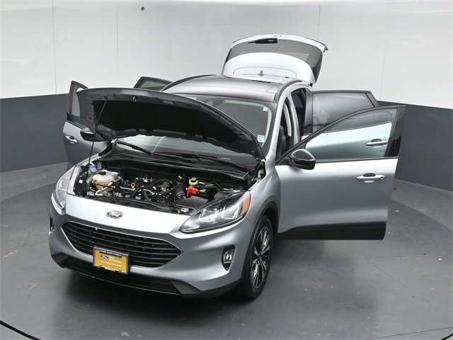 Certified 2022 Ford Escape SEL w/ SEL Stealth AWD Package image 57