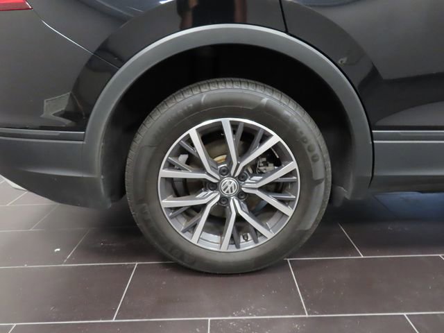 Used 2021 Volkswagen Tiguan S FWD image 16