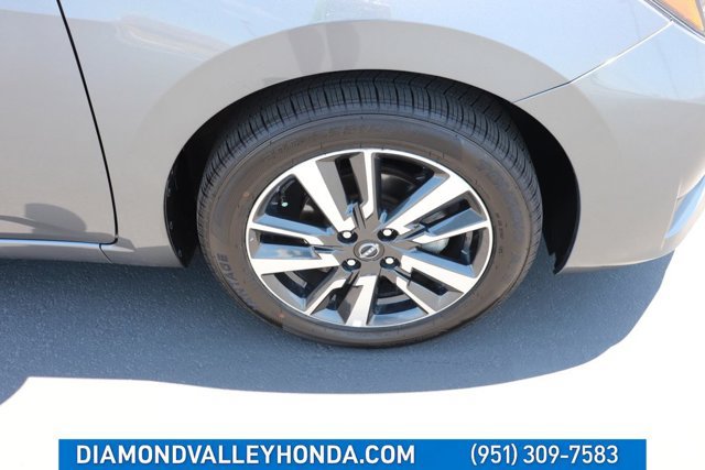 Used 2025 Nissan Versa SV FWD image 25