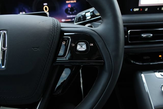 New 2026 Lincoln Aviator AWD image 42