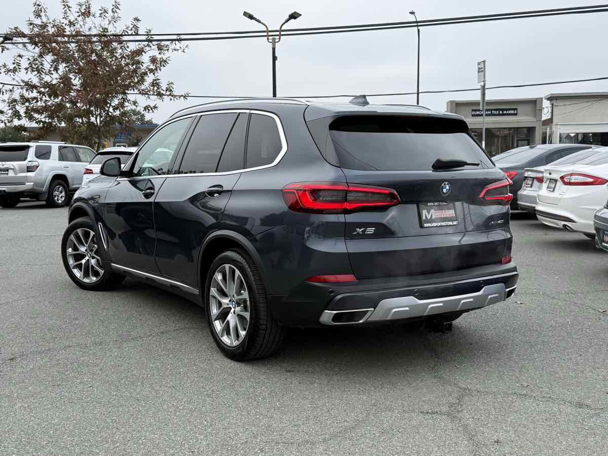 Used 2019 BMW X5 xDrive40i w/ Premium Package 2 image 8