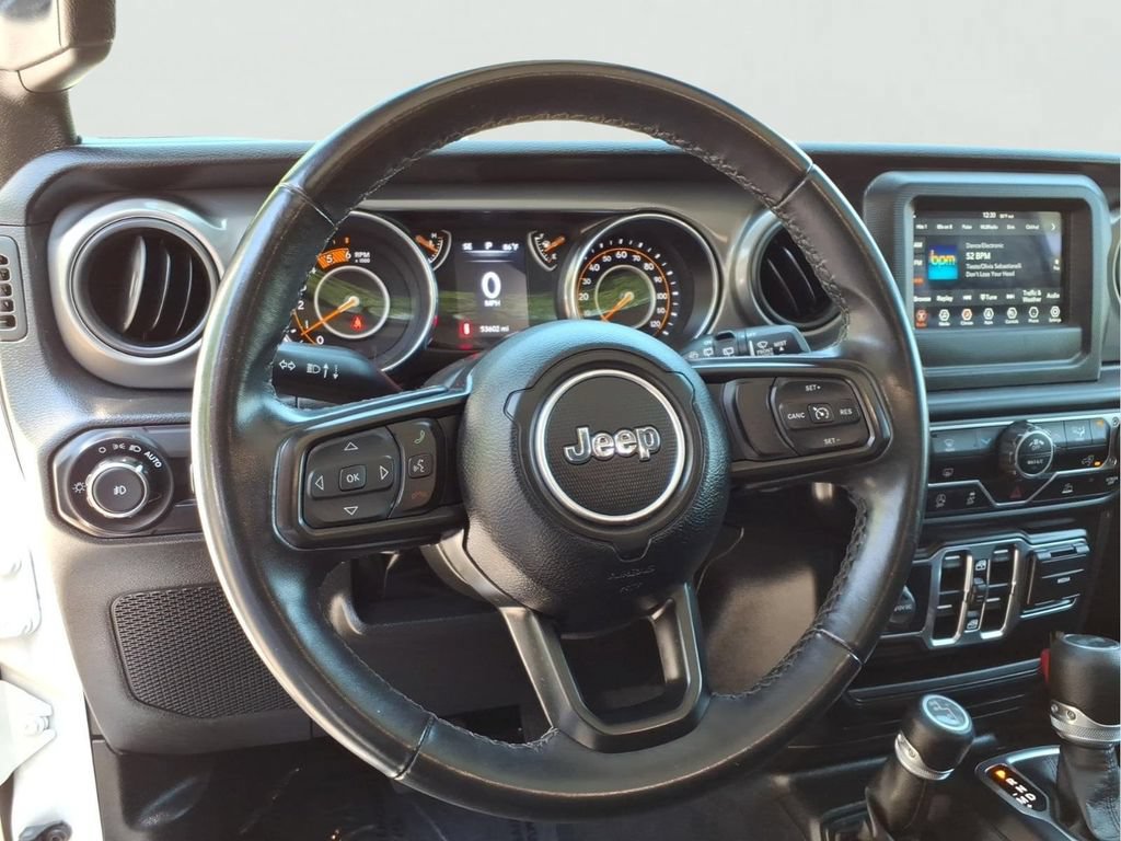 Used 2022 Jeep Wrangler Unlimited Sport AWD/4WD image 3