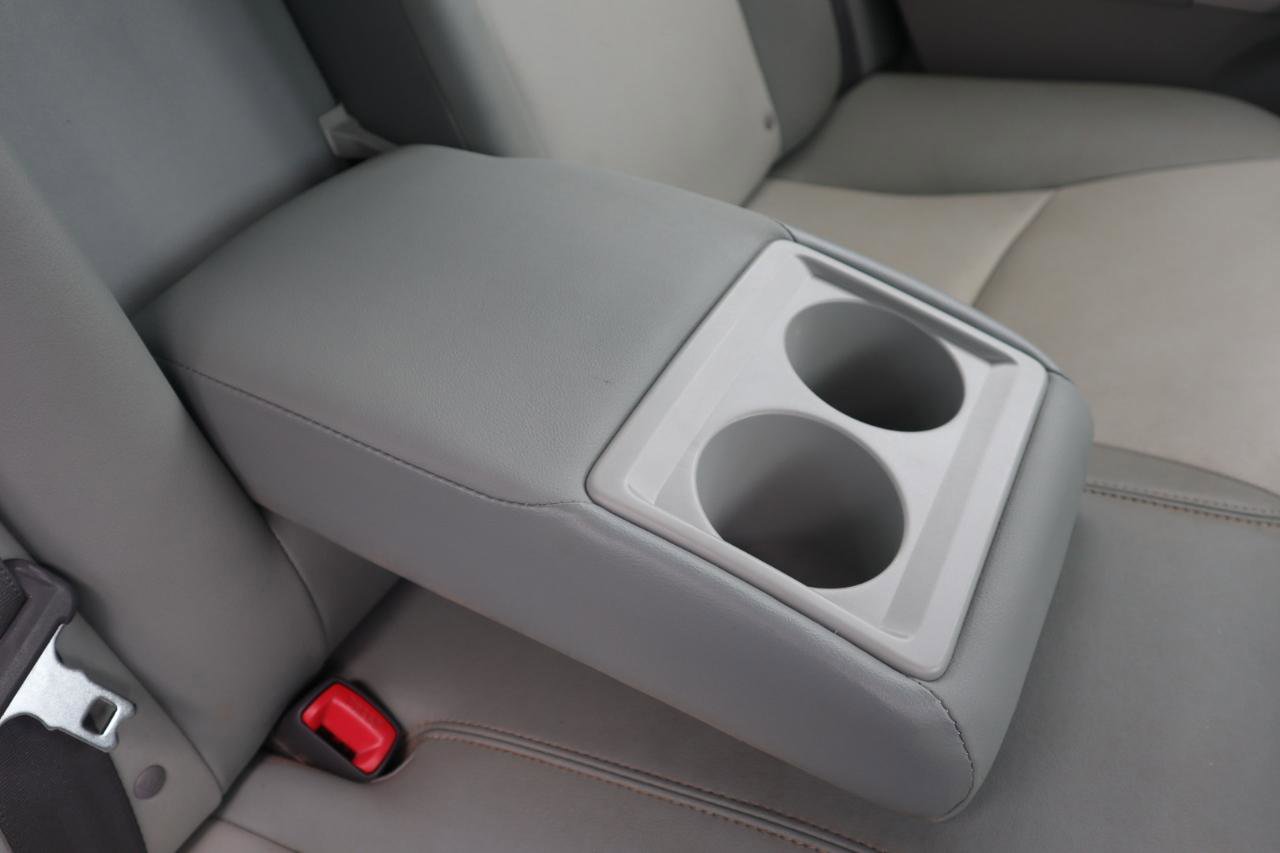 Used 2015 Toyota Prius Four w/ Deluxe Solar Roof Package image 46