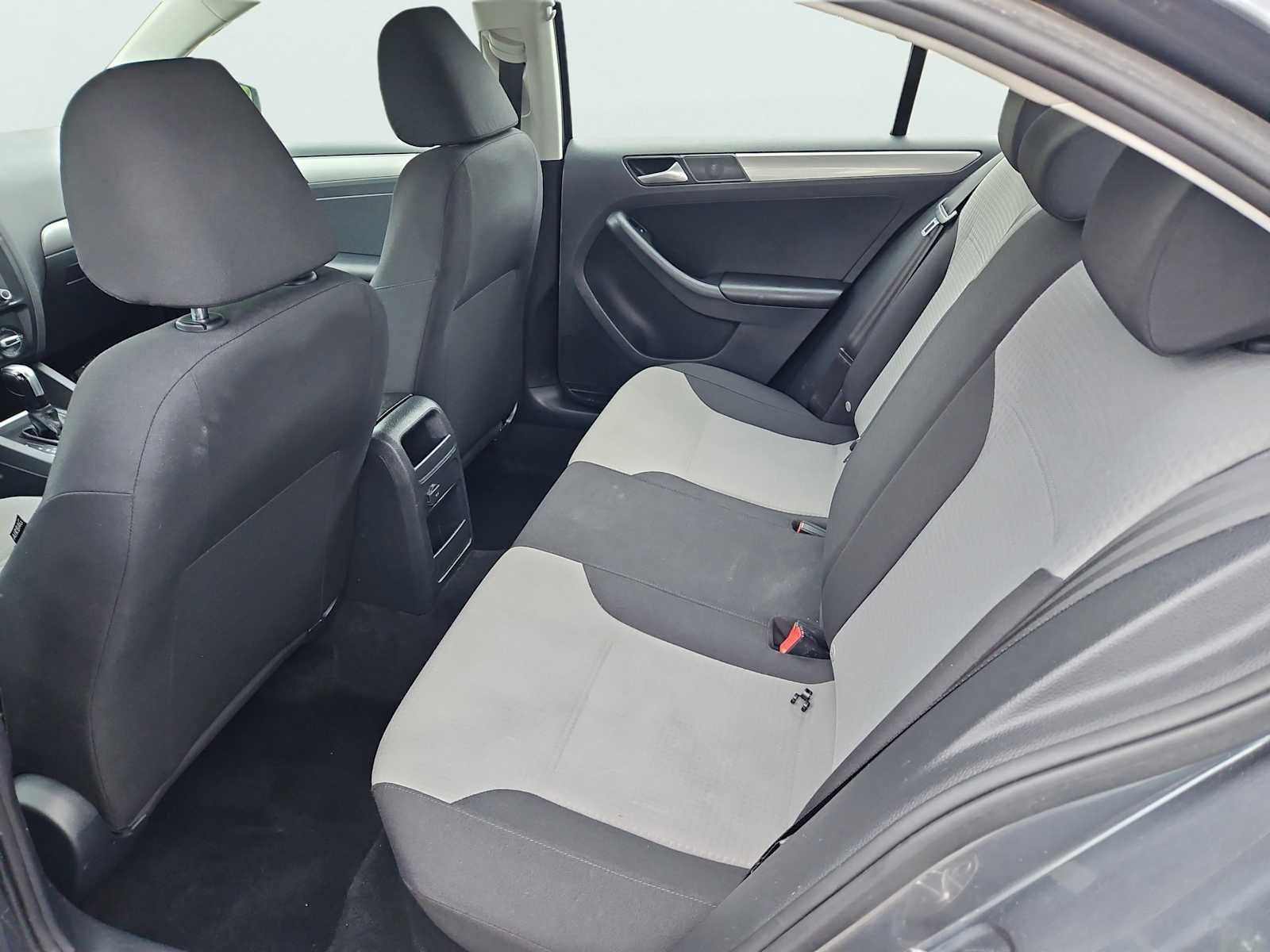 Used 2018 Volkswagen Jetta S FWD image 27