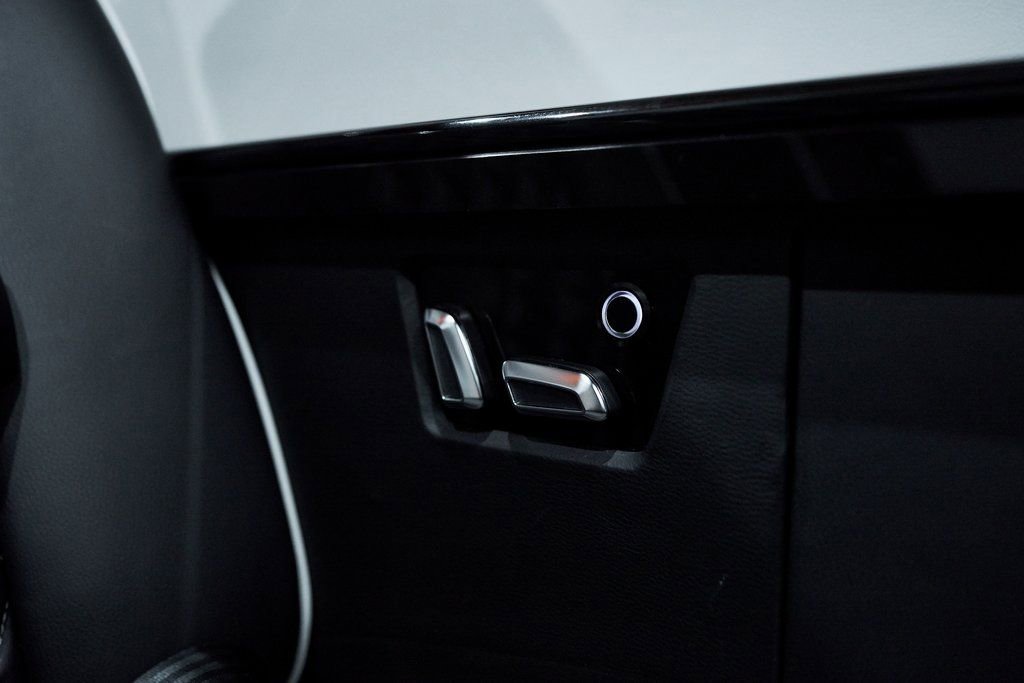 Used 2017 Mercedes-Benz Sprinter 3500 image 72