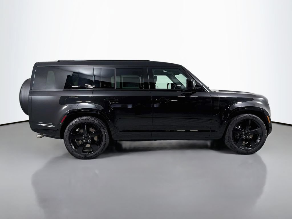 New 2026 Land Rover Defender 130 V8 AWD/4WD image 4