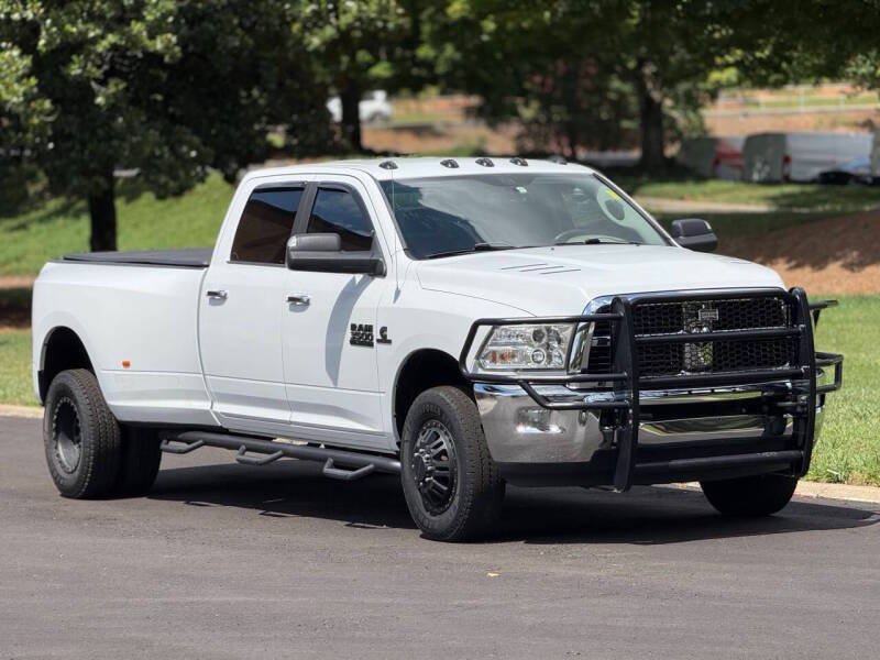 Used 2010 Dodge Ram 3500 Truck SLT w/ Luxury Group AWD/4WD image 2