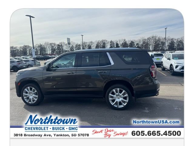 Used 2021 Chevrolet Tahoe High Country w/ Premium Package image 12