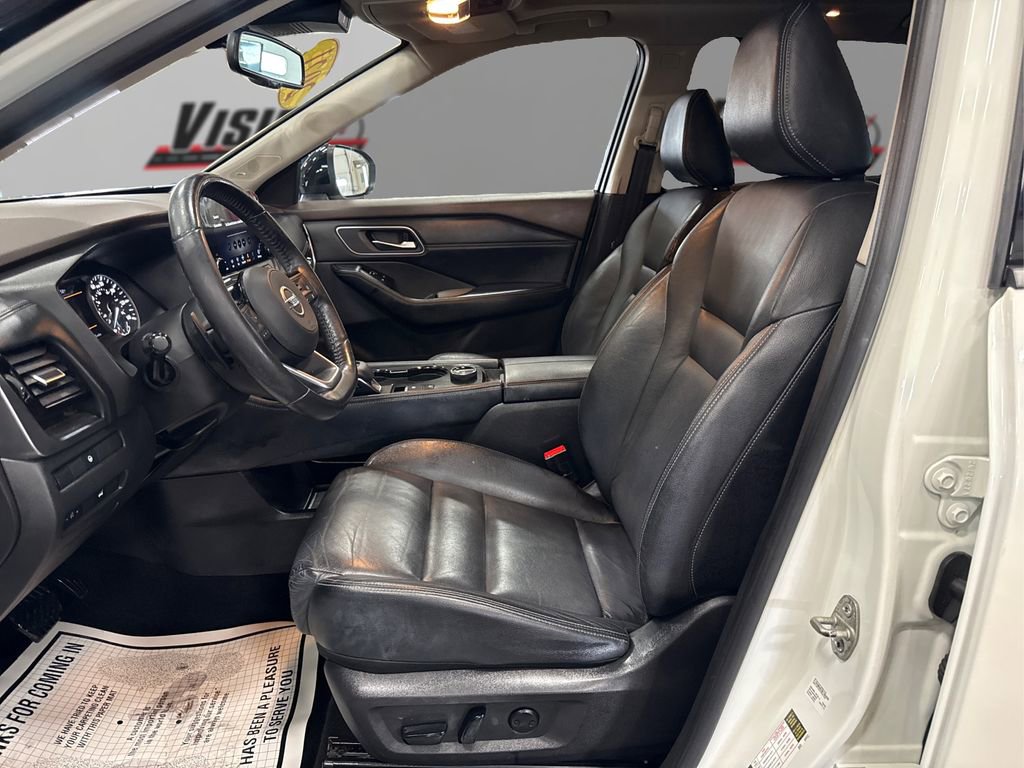 Used 2021 Nissan Rogue SL w/ Premium Package image 9