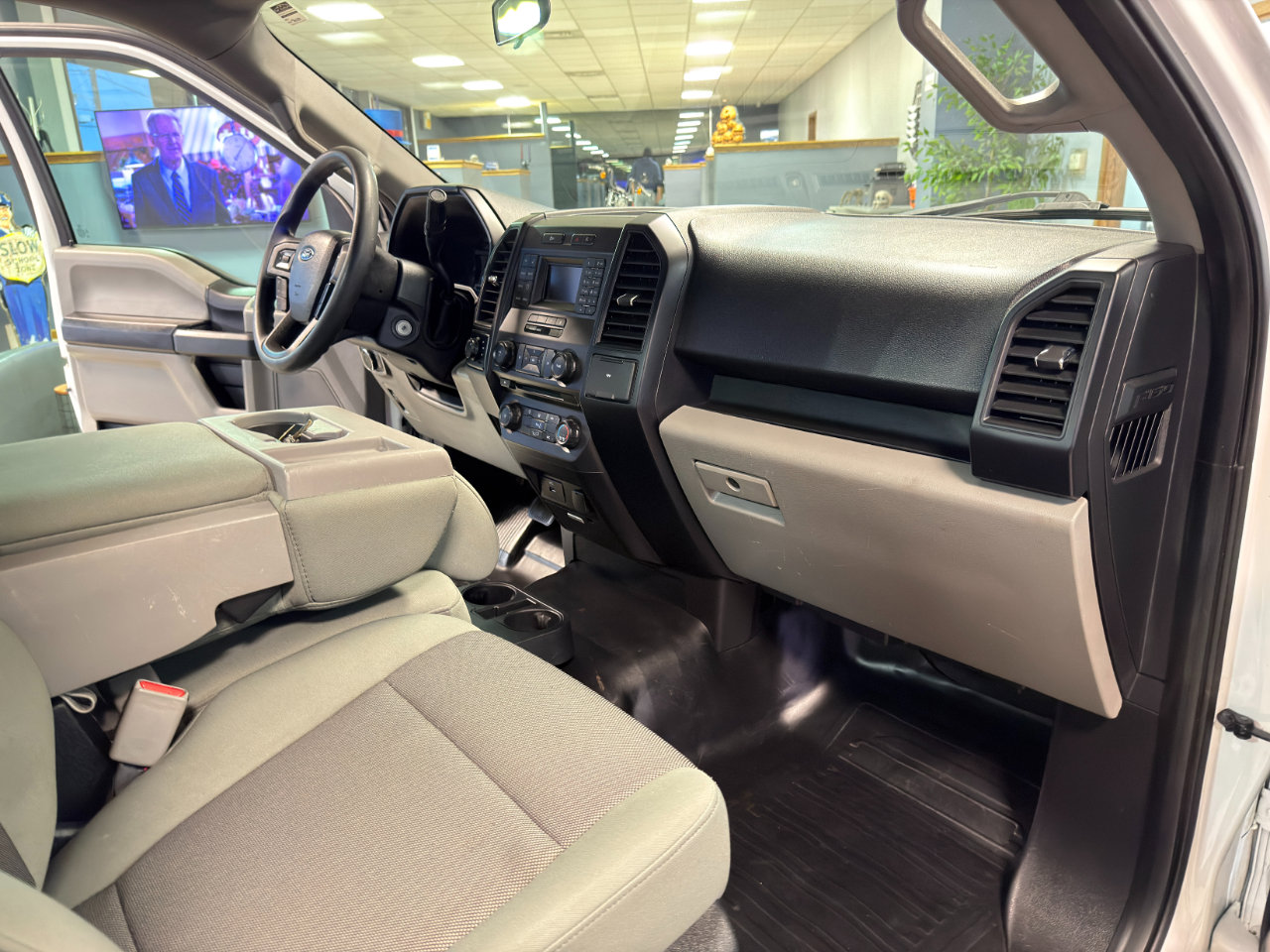Used 2016 Ford F150 XL w/ Equipment Group 101A Mid image 19