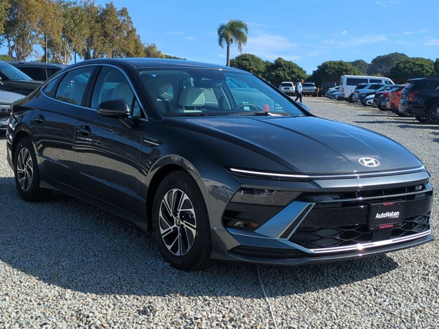 New 2026 Hyundai Sonata Blue image 3