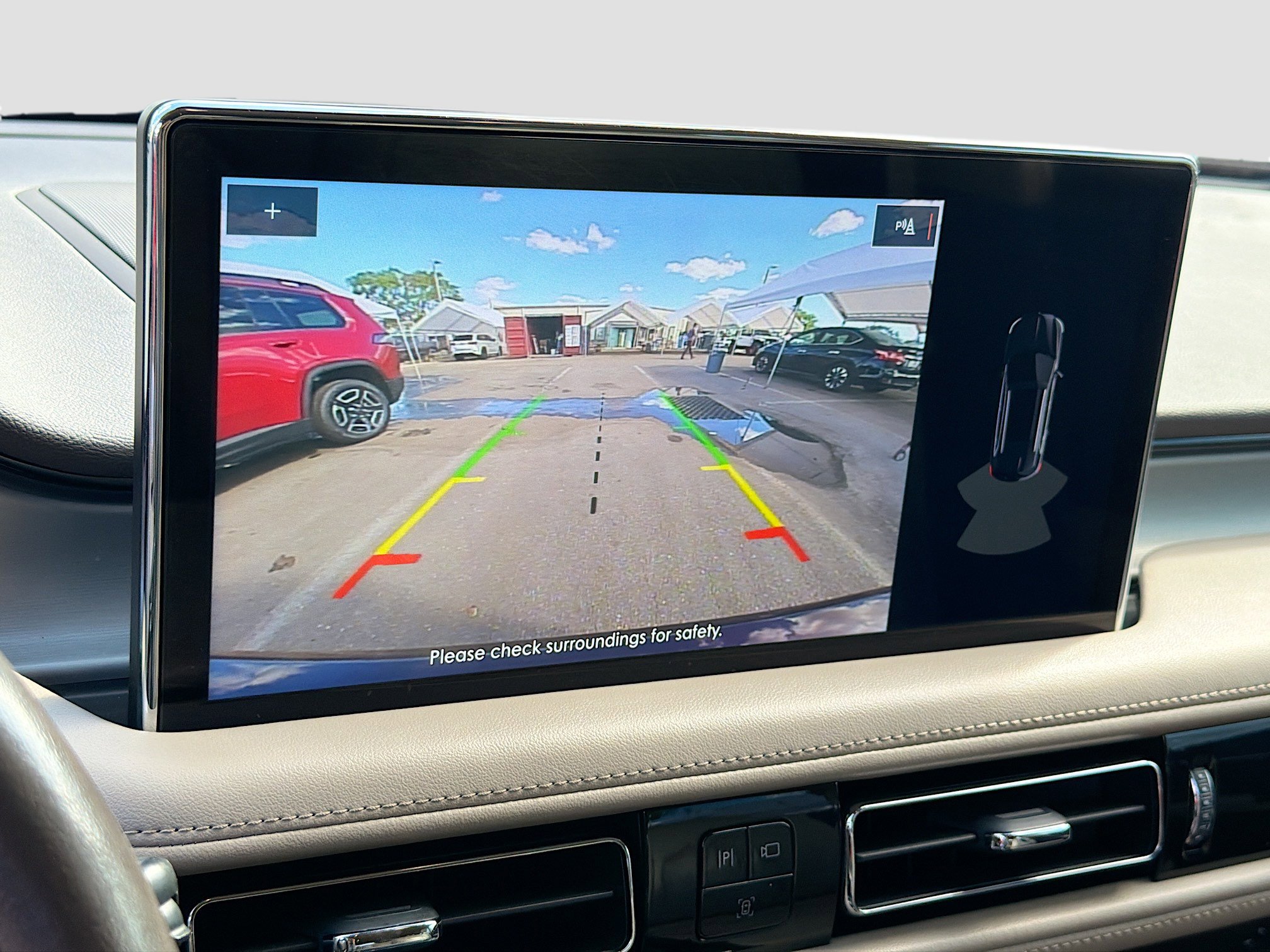 Used 2021 Lincoln Nautilus FWD image 31