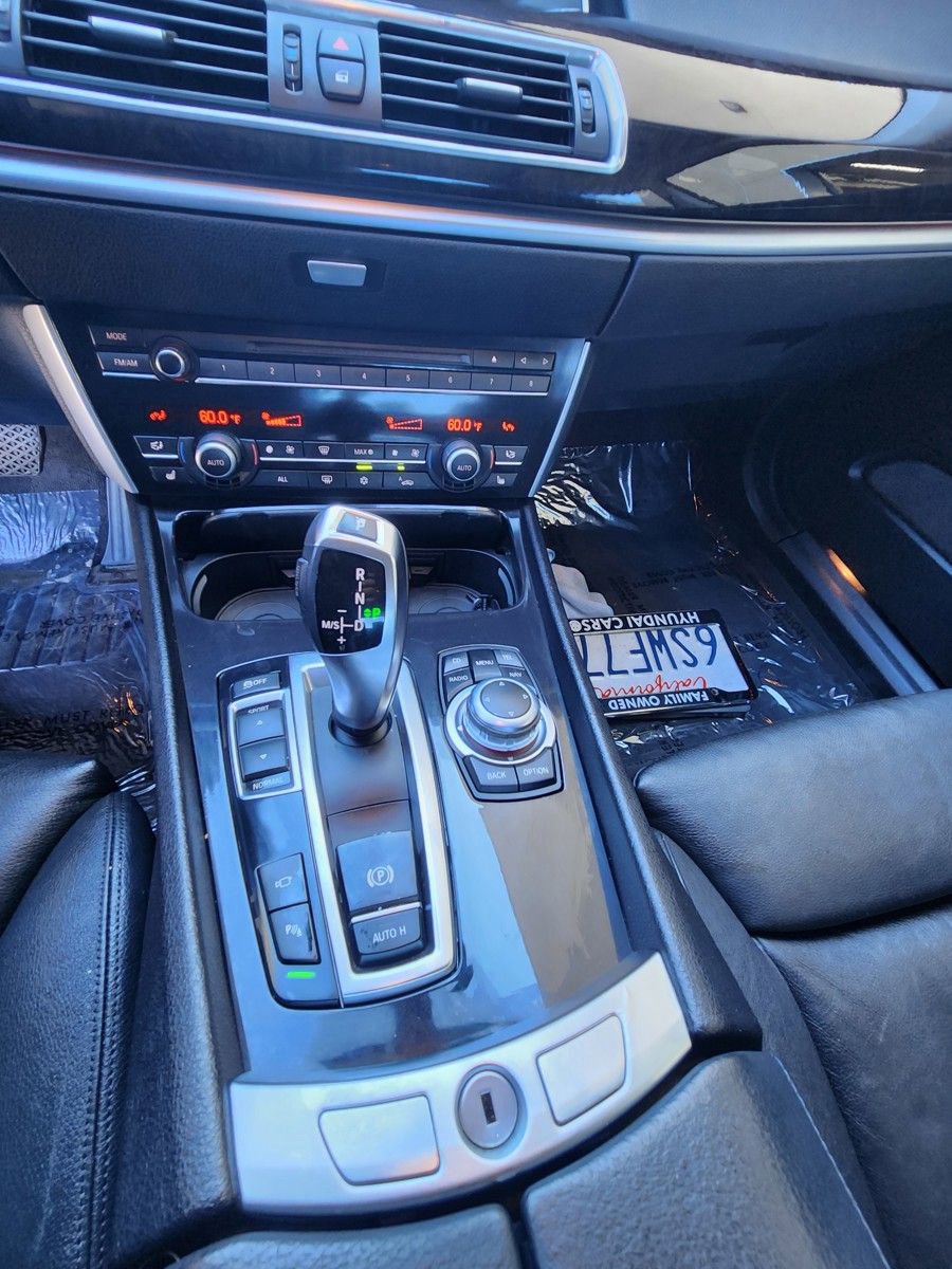 Used 2011 BMW 550i Gran Turismo image 43