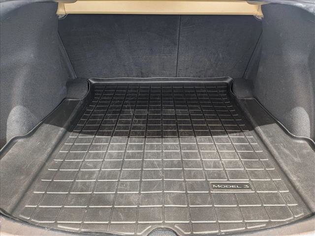 Used 2018 Tesla Model 3 Long Range image 19