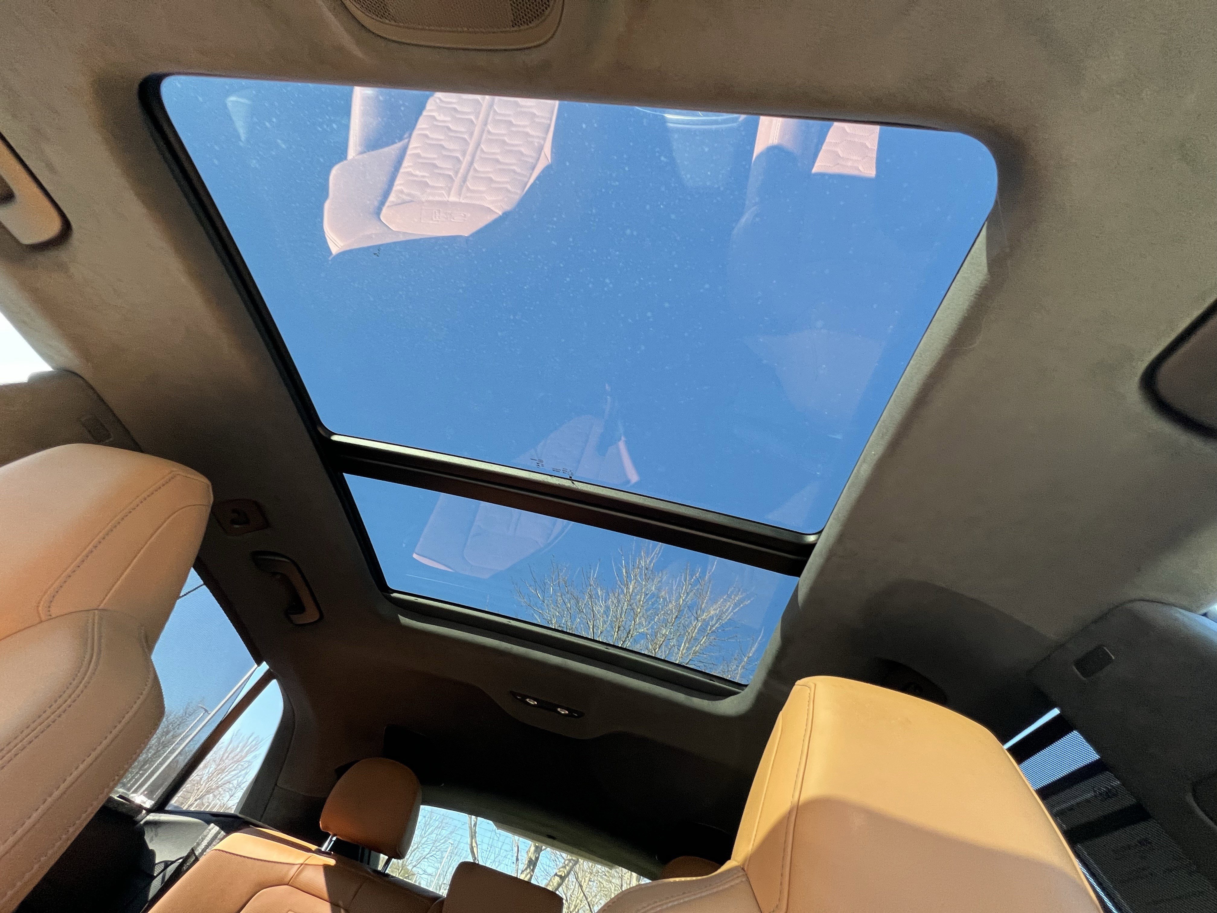 Certified 2024 Audi RS Q8 image 28