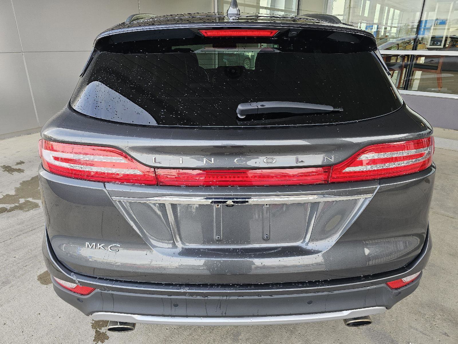 Used 2019 Lincoln MKC Reserve w/ MKC Climate Package image 2
