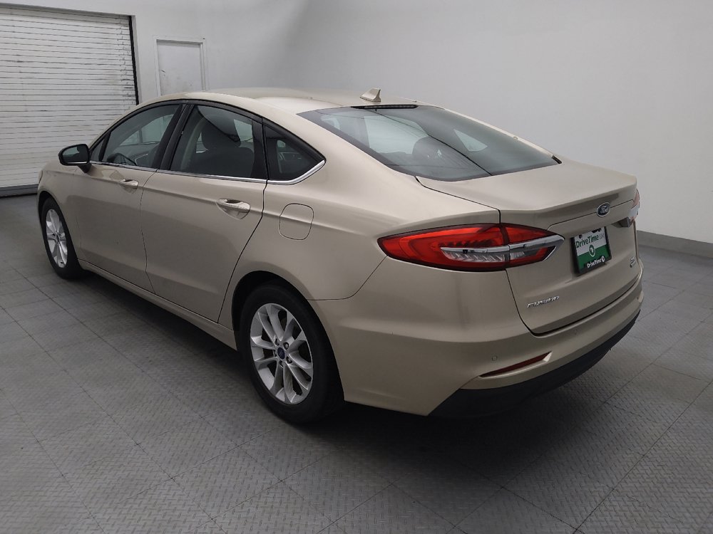 Used 2019 Ford Fusion SE FWD image 5