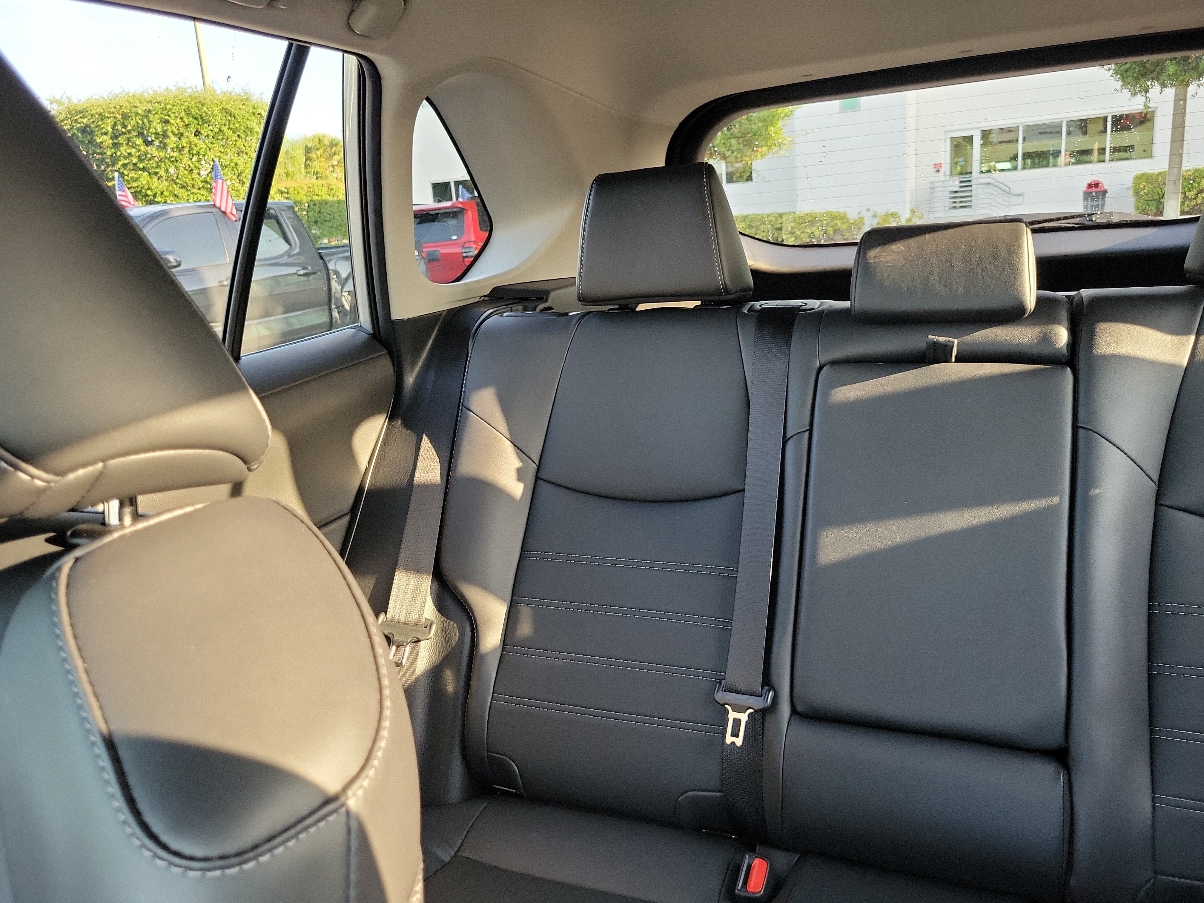 Used 2025 Toyota RAV4 XLE Premium FWD image 20