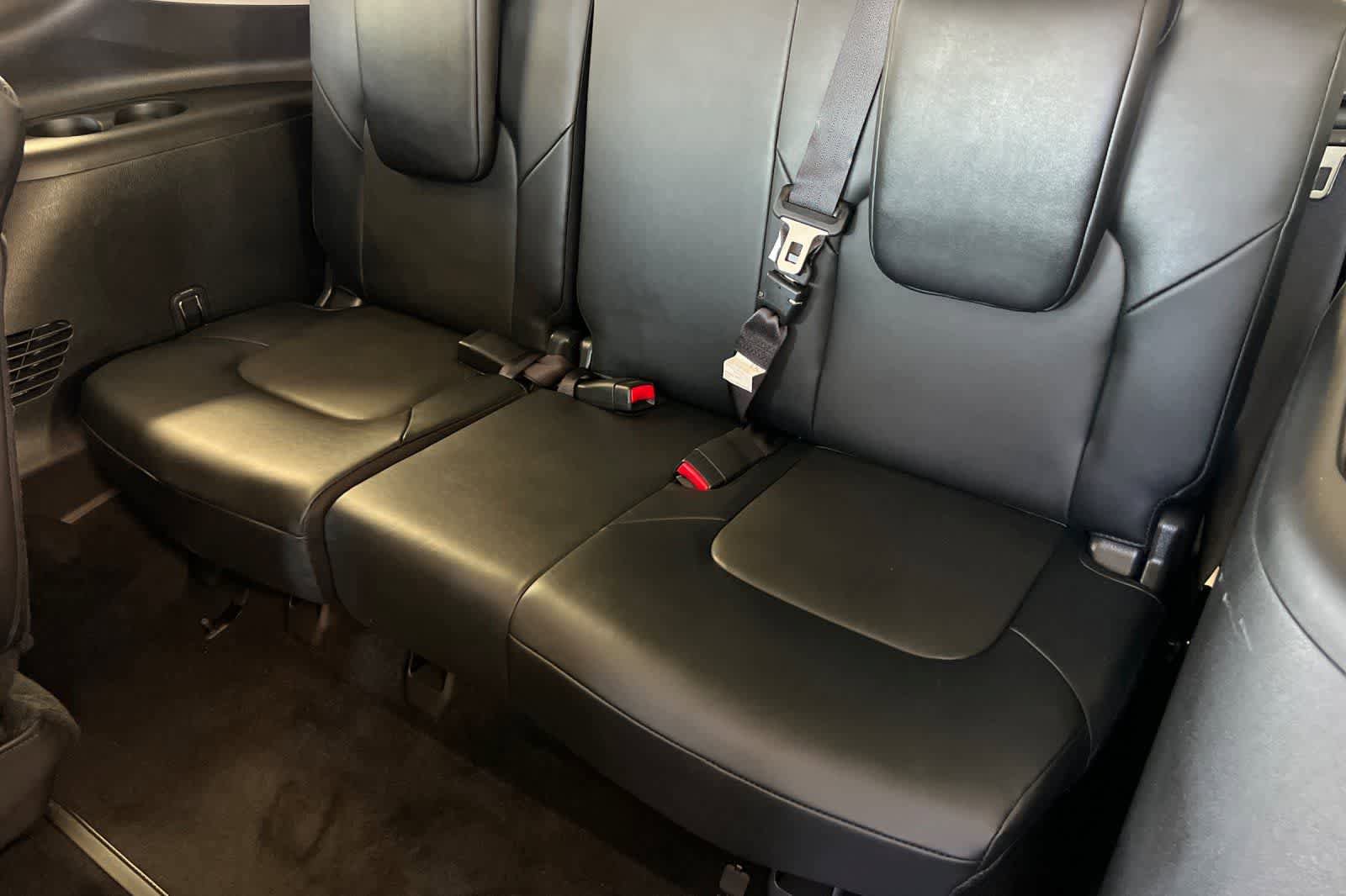 Certified 2024 Nissan Armada SV w/ Cargo Package AWD/4WD image 18