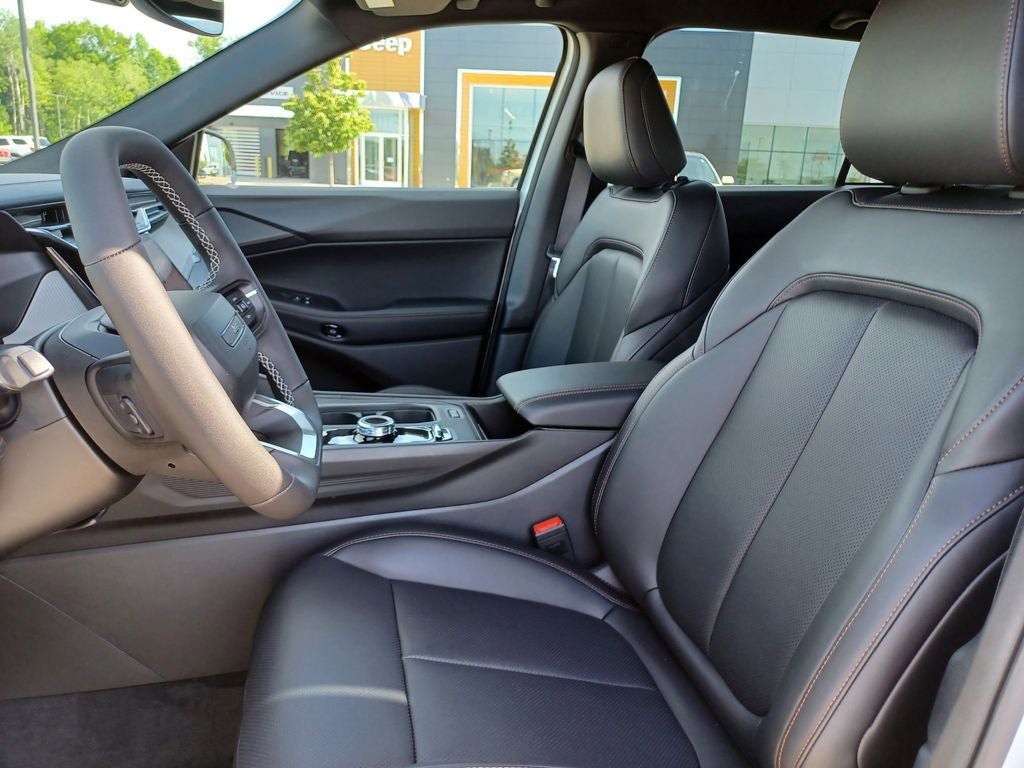 New 2026 Jeep Cherokee Limited AWD/4WD image 8