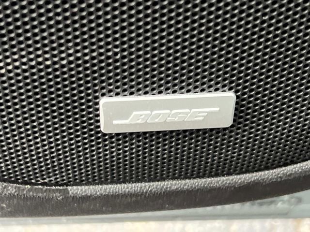 Used 2023 GMC Acadia SLT image 20