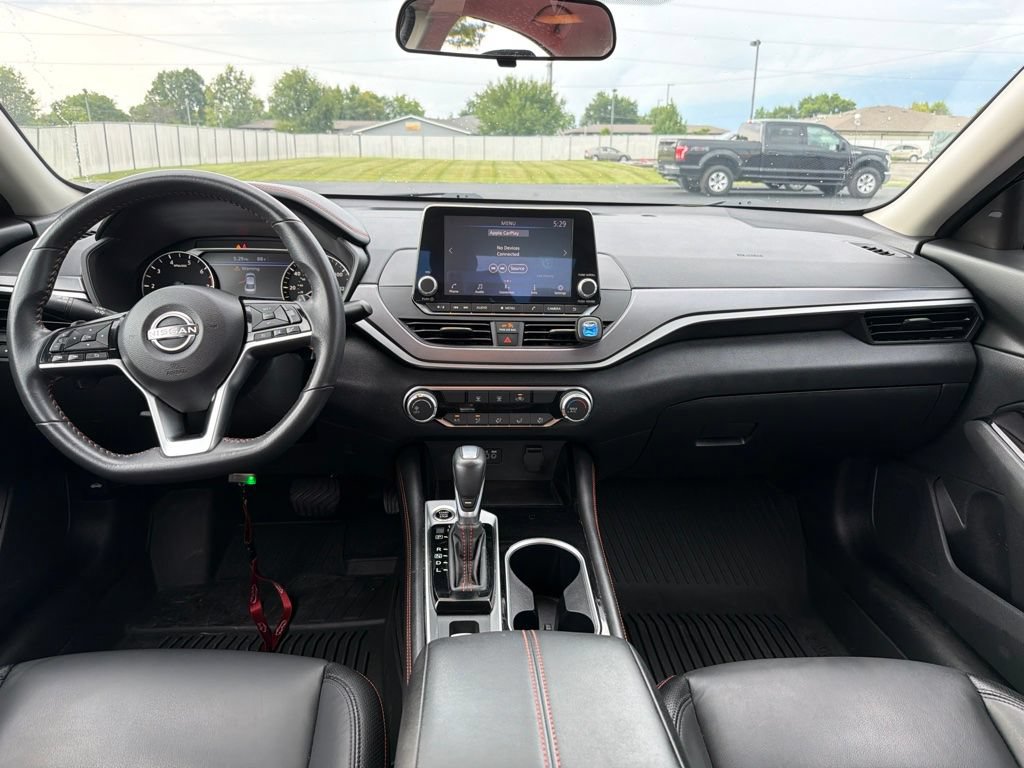 Used 2024 Nissan Altima 2.5 SR AWD/4WD image 10