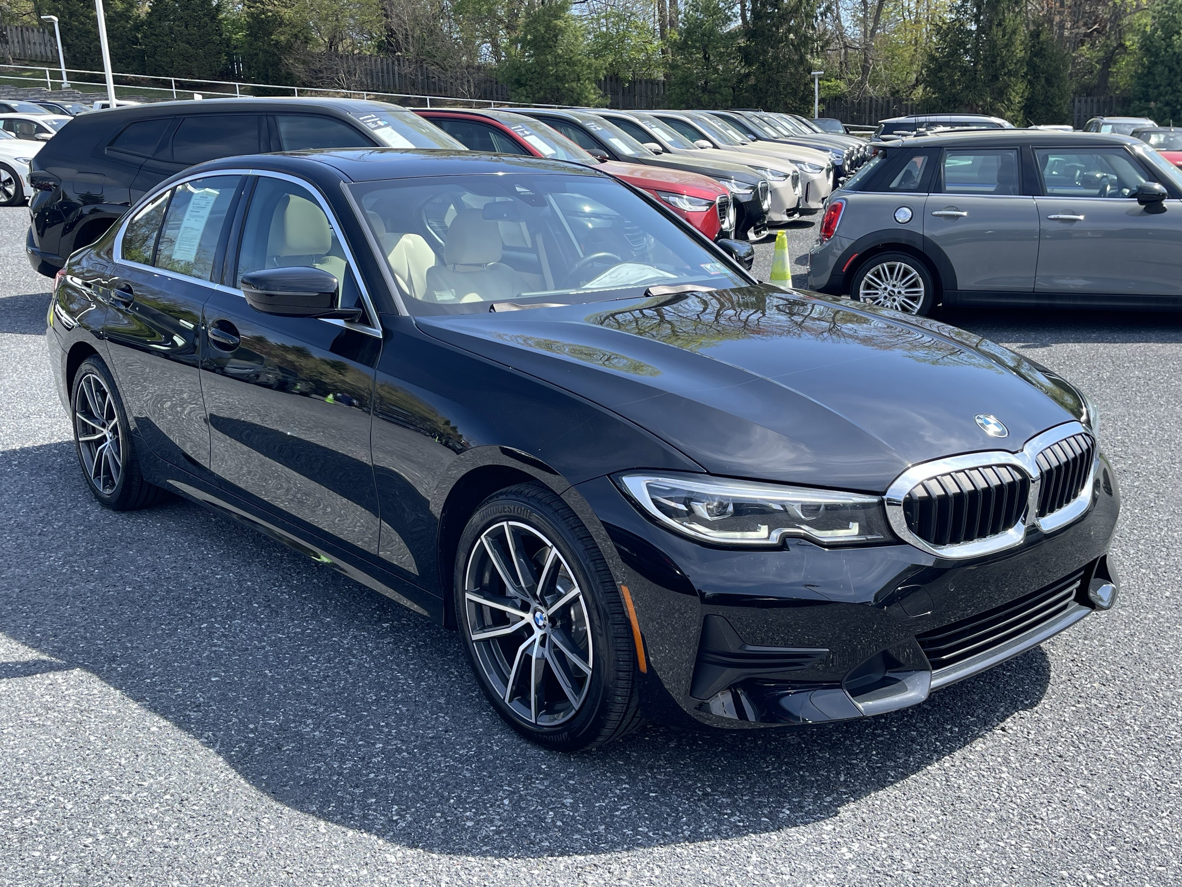 Used 2021 BMW 330i xDrive Sedan w/ Premium Package AWD/4WD image 3