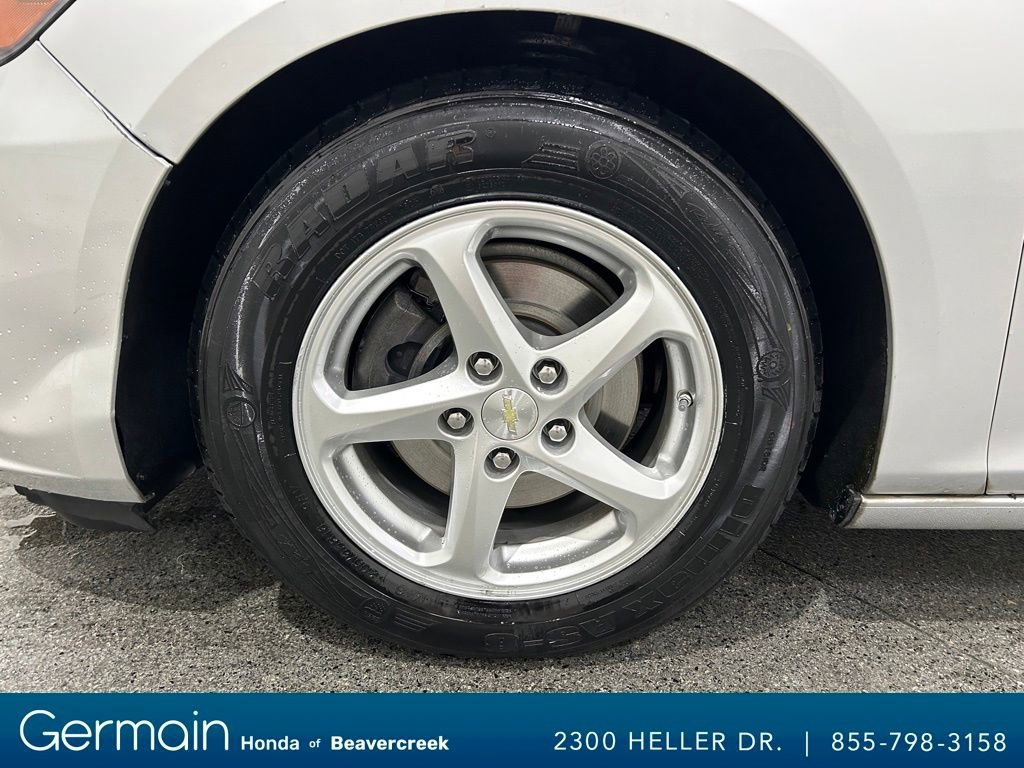 Used 2017 Chevrolet Malibu LS image 14