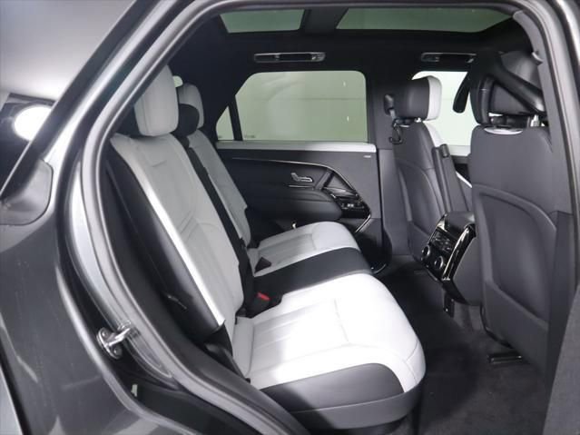 New 2026 Land Rover Range Rover Sport Dynamic SE image 24