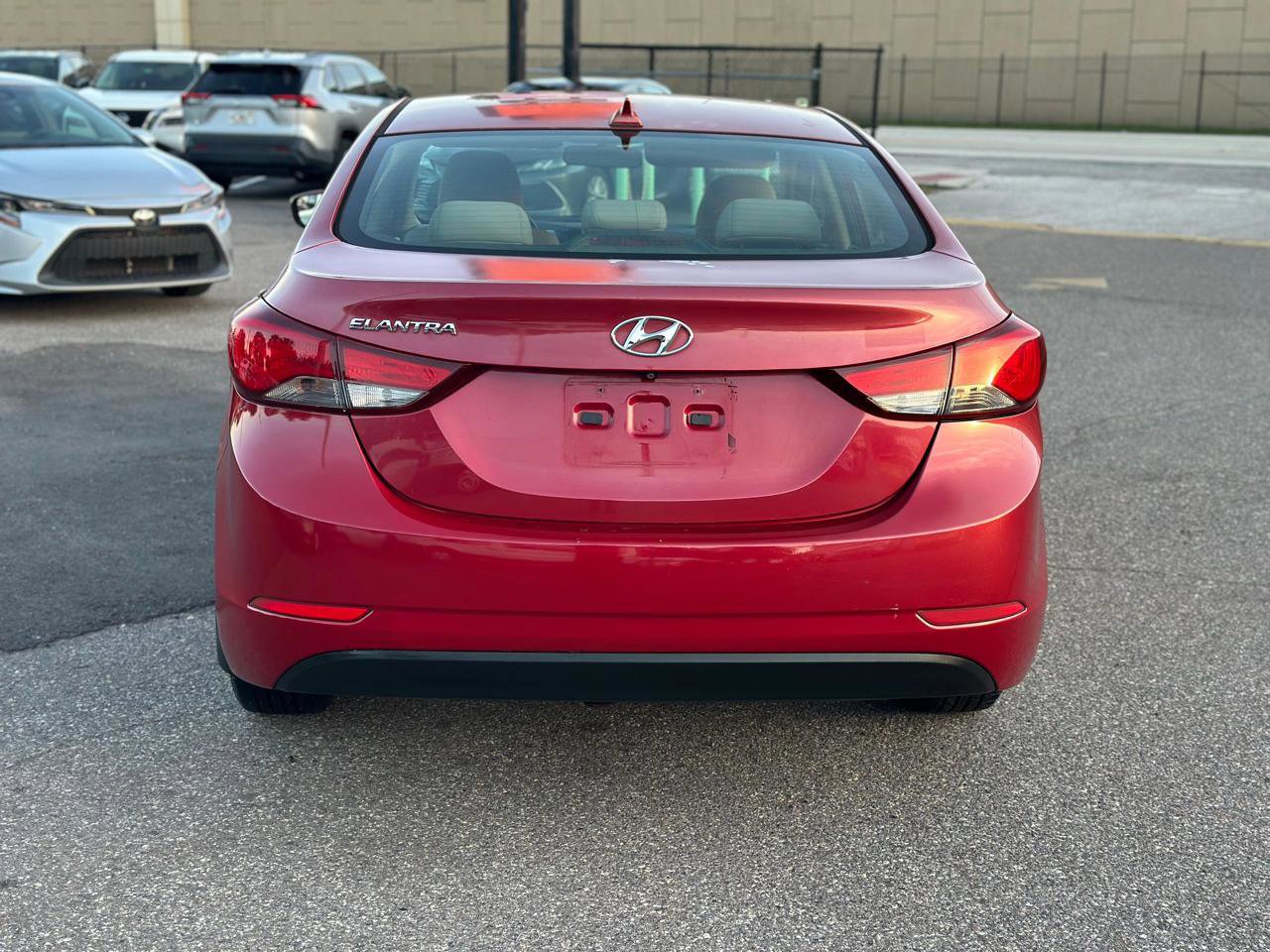 Used 2016 Hyundai Elantra SE w/ Option Group 02 FWD image 10