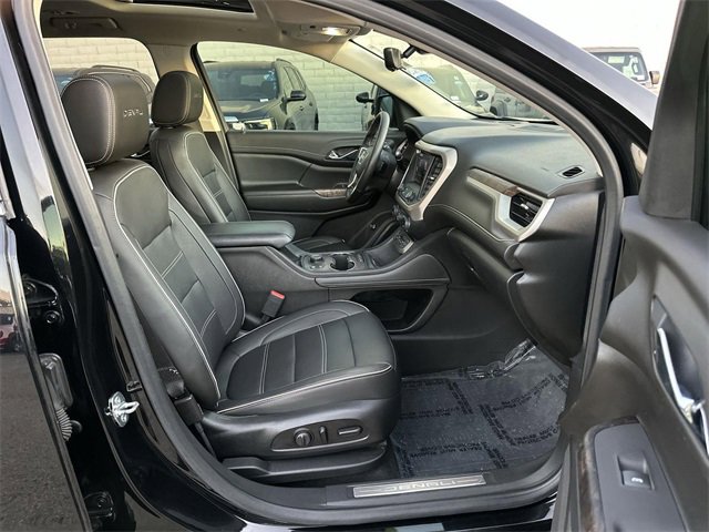 Used 2020 GMC Acadia Denali image 28