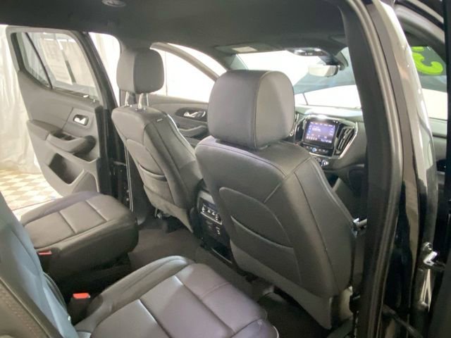 Certified 2023 Chevrolet Traverse RS image 36