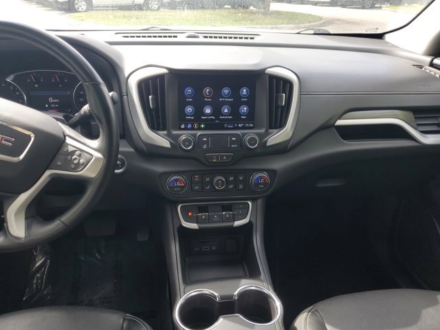 Used 2023 GMC Terrain SLT image 21