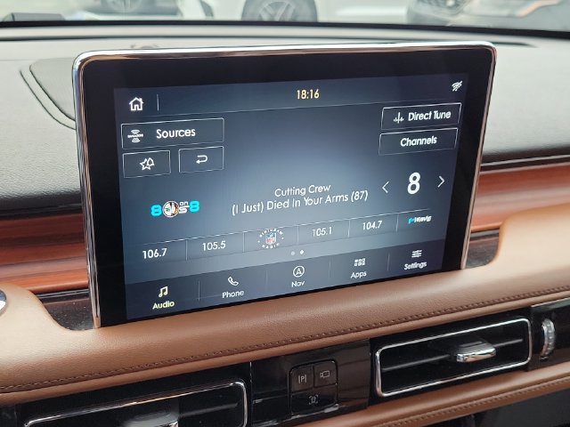 Used 2024 Lincoln Aviator Reserve w/ Jet Package RWD image 26