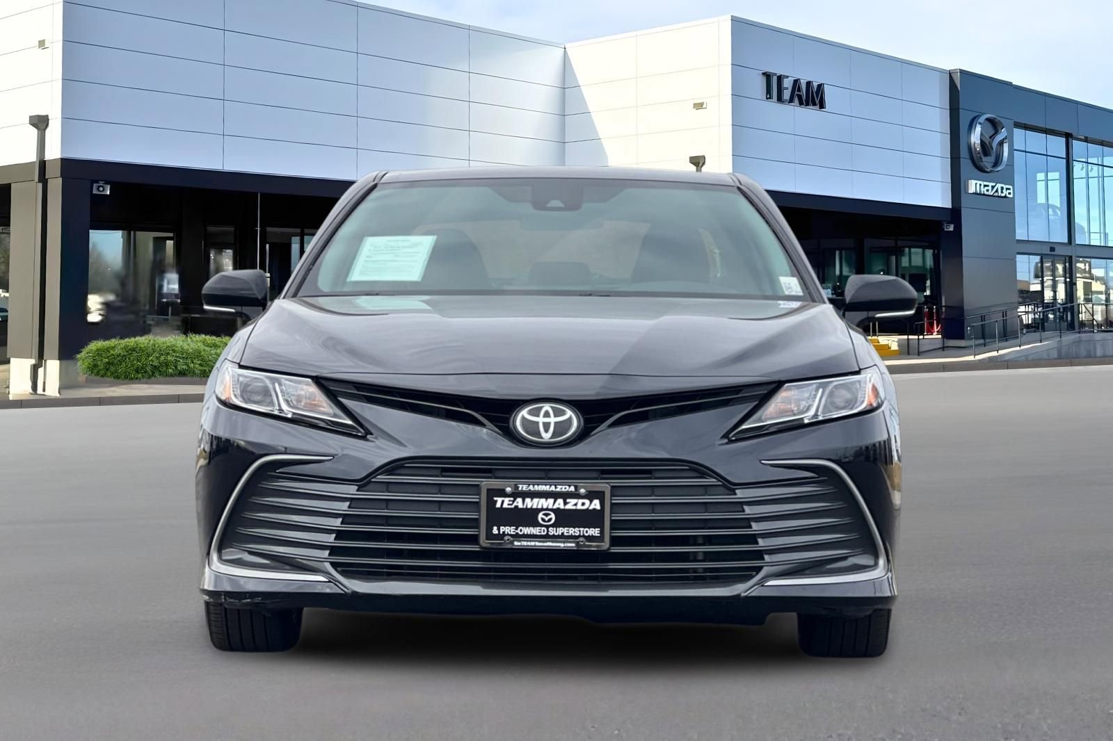 Used 2023 Toyota Camry LE image 6
