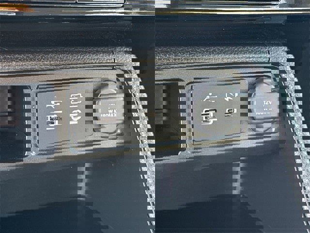 Used 2024 Honda Pilot Sport image 26