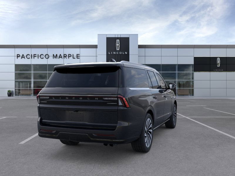 New 2026 Lincoln Navigator L Black Label AWD/4WD image 8