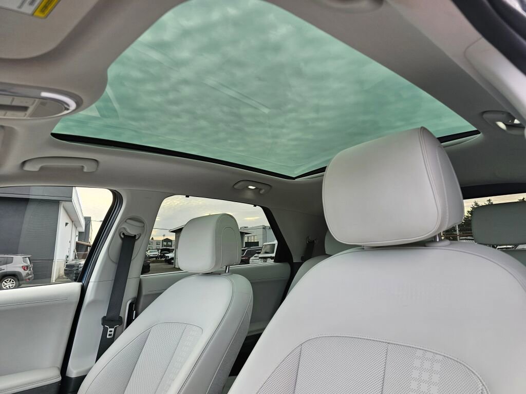 Used 2023 Hyundai Ioniq 5 Limited image 19