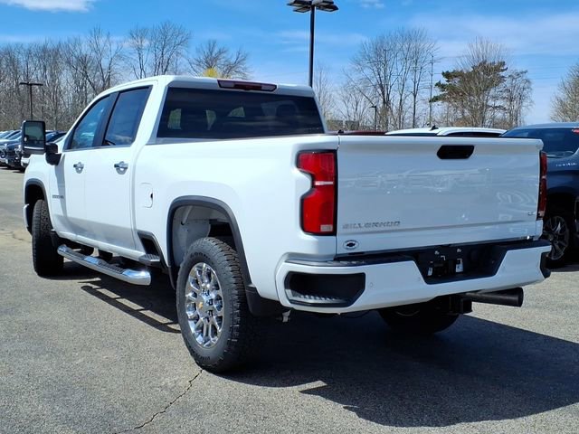 New 2026 Chevrolet Silverado 2500 LT w/ Z71 Chrome Sport Edition AWD/4WD image 4