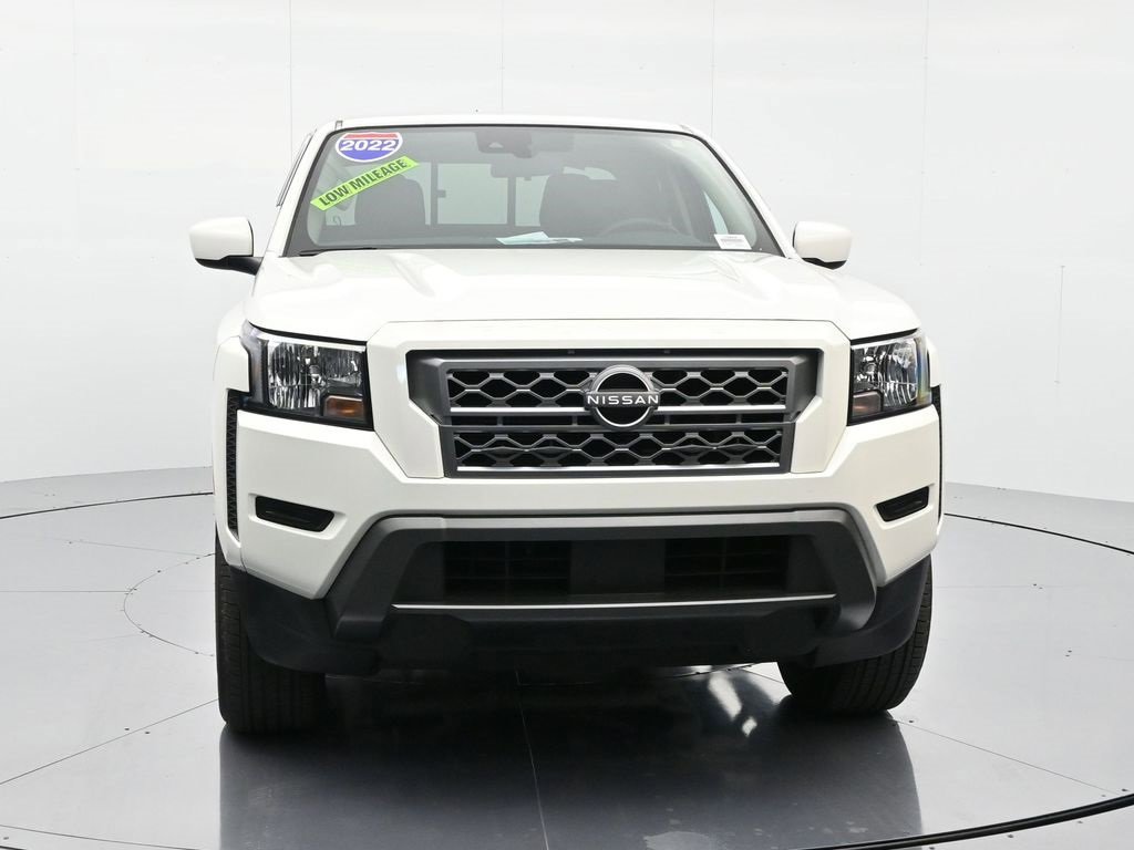 Used 2022 Nissan Frontier SV w/ Technology Package image 2