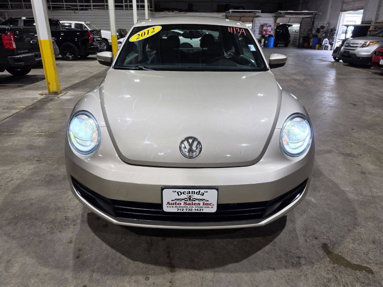 Used 2012 Volkswagen Beetle 2.5 FWD image 17