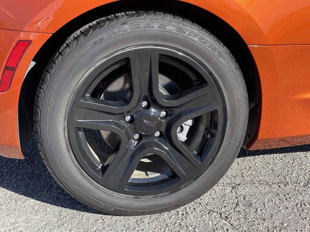 Used 2024 Chevrolet Camaro LT image 7