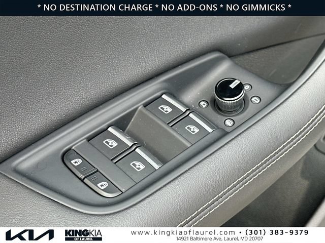 Used 2023 Audi Q8 Premium Plus AWD/4WD image 19