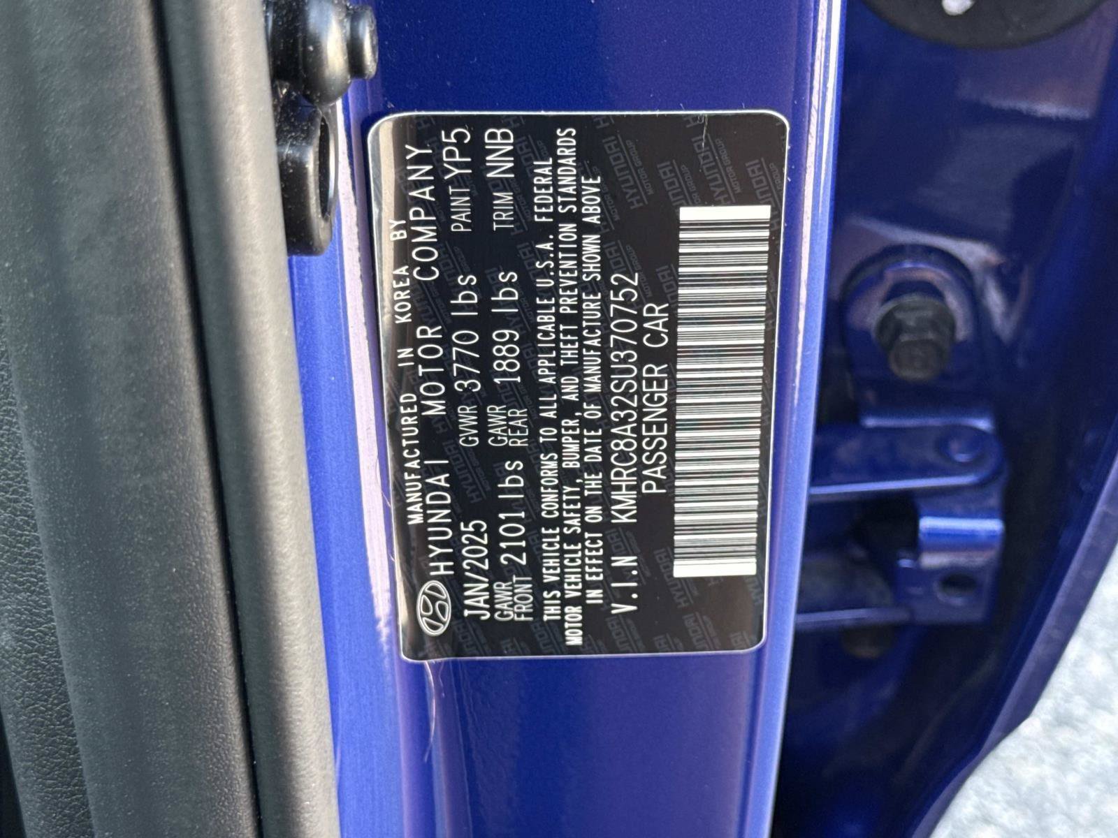 Certified 2025 Hyundai Venue Limited FWD image 31