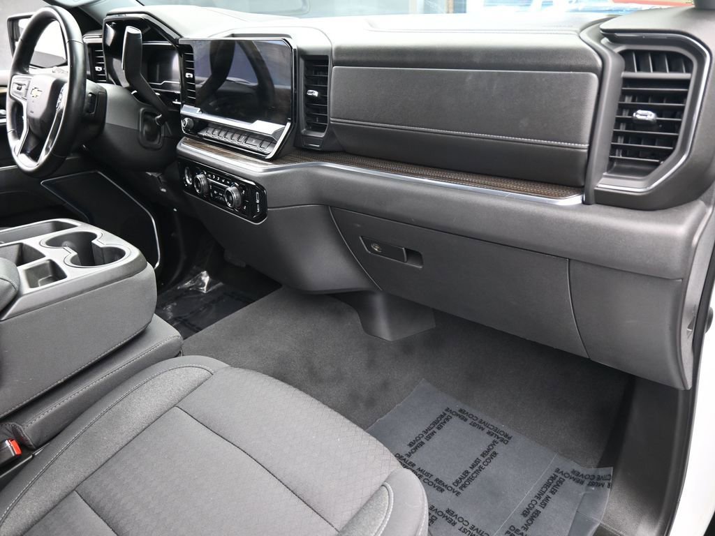 Used 2023 Chevrolet Silverado 1500 LT image 45