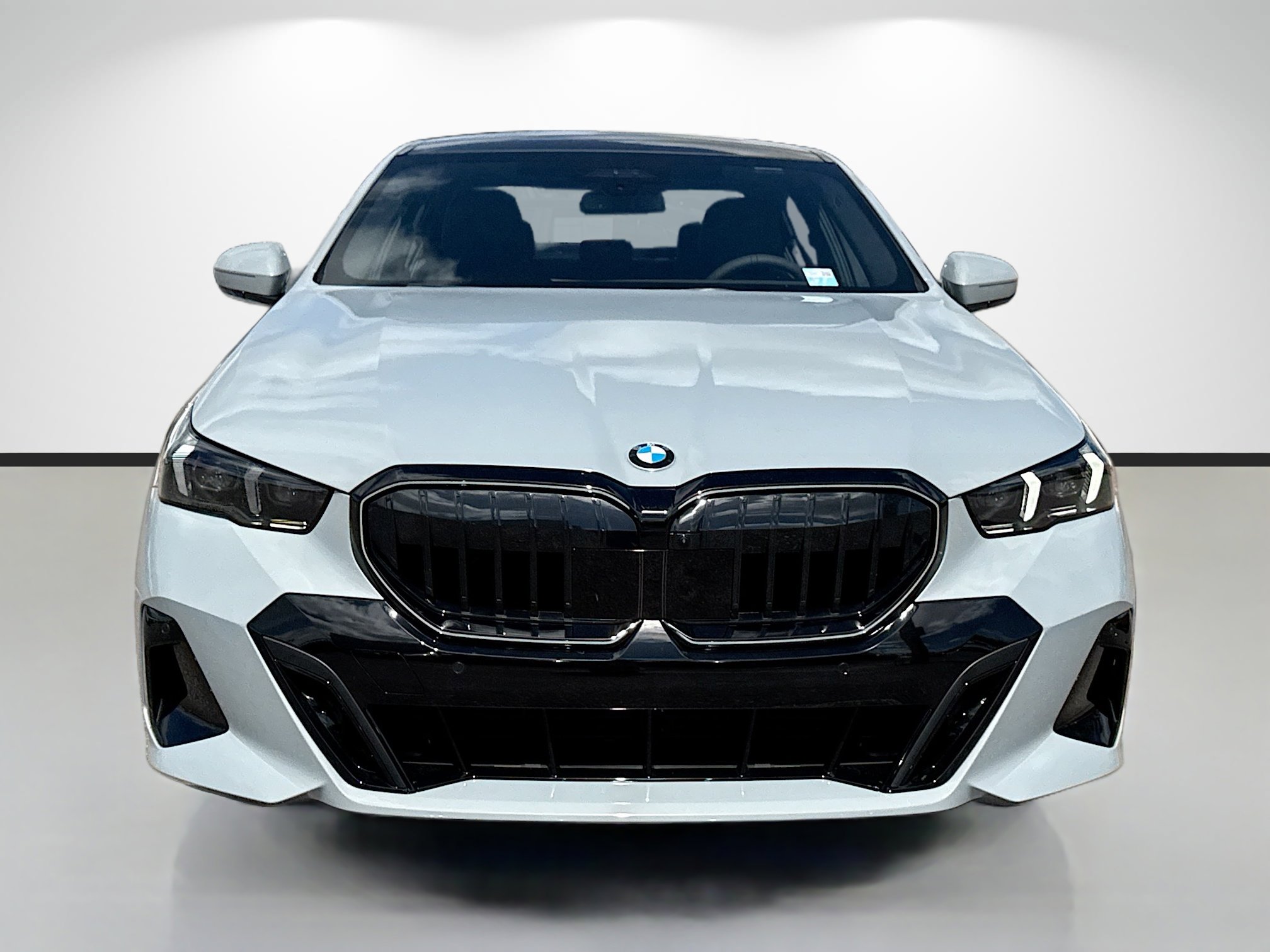 New 2026 BMW 540i xDrive w/ Executive Package image 8