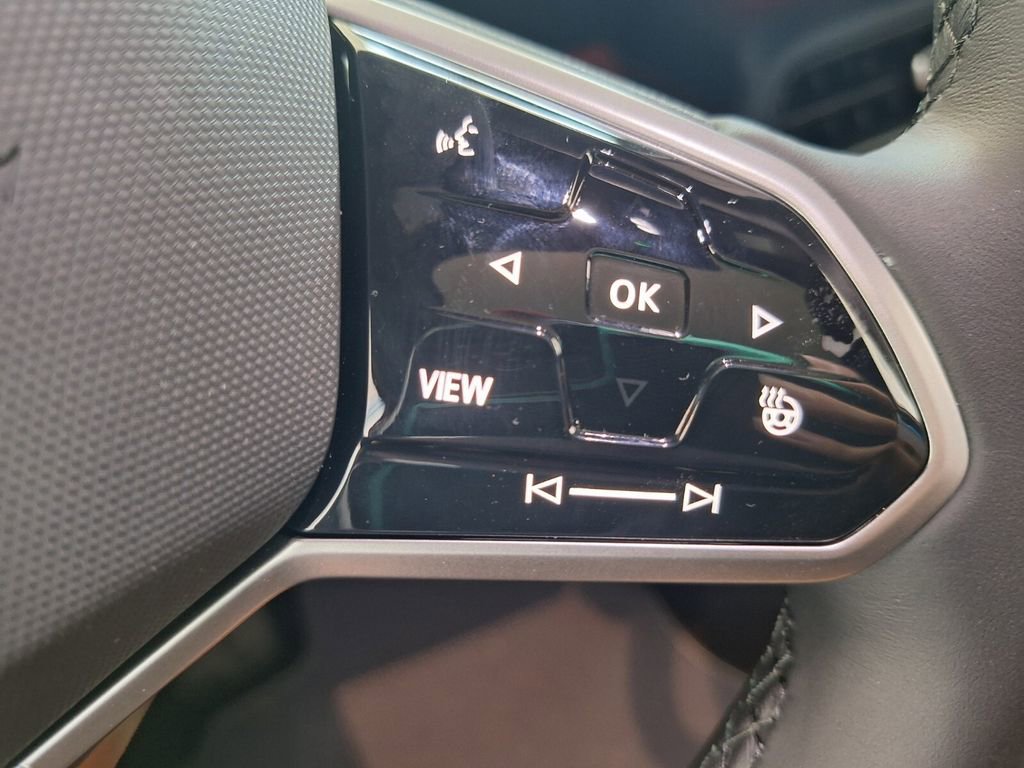 New 2025 Volkswagen ID. Buzz Pro S Plus image 13