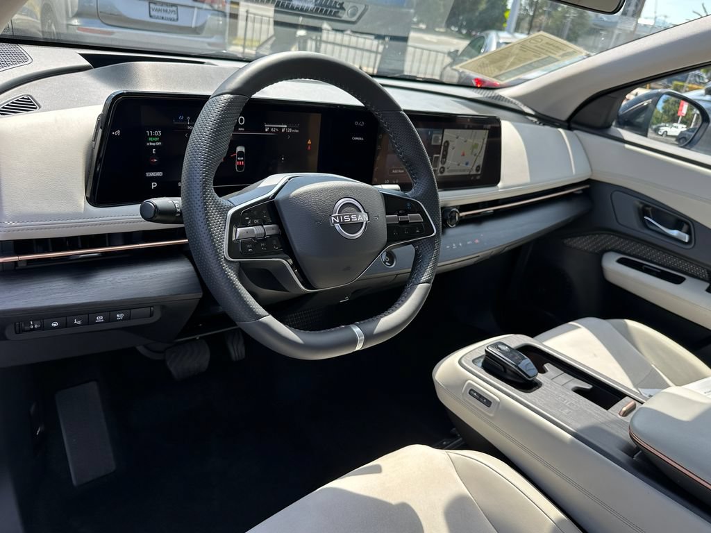 Used 2024 Nissan Ariya FWD image 21