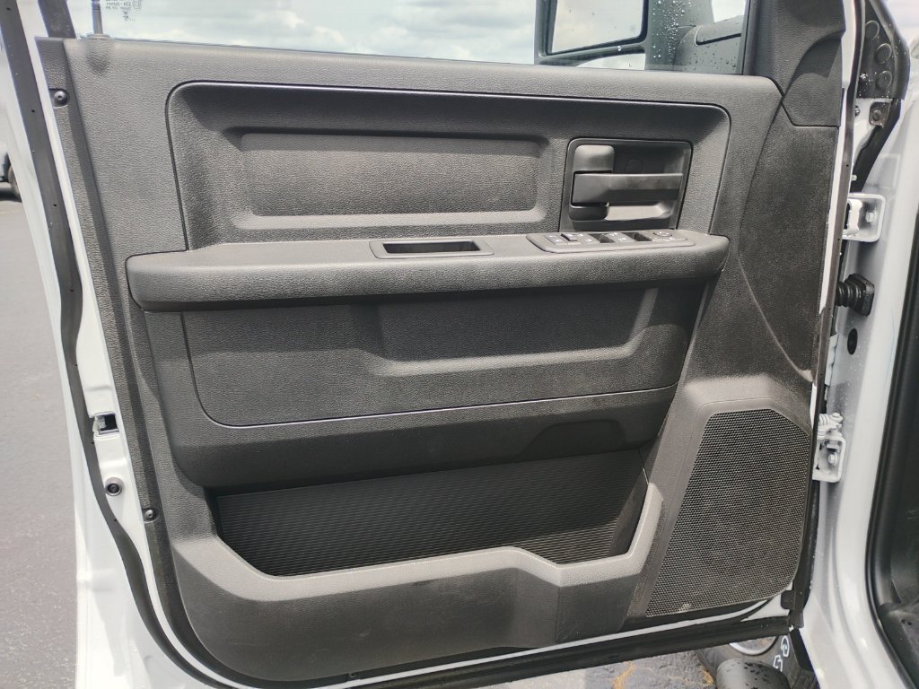 New 2026 RAM 2500 Tradesman AWD/4WD image 18