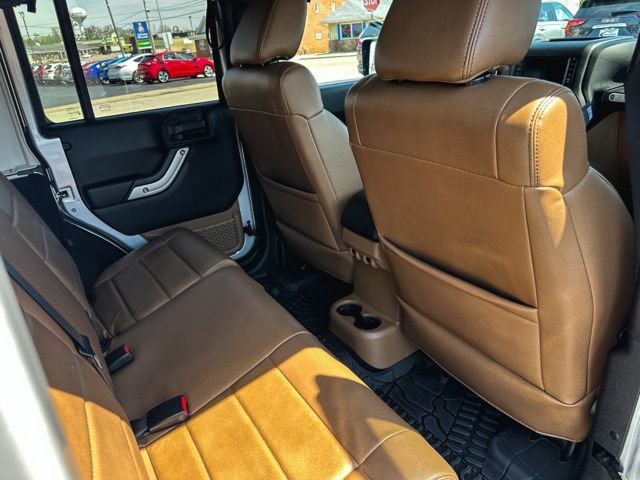 Used 2012 Jeep Wrangler Unlimited Sahara w/ Connectivity Group image 22